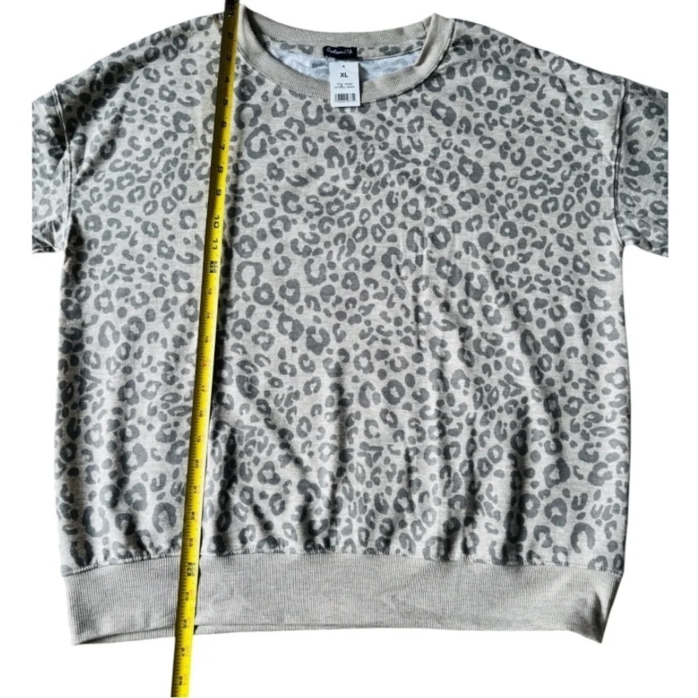 NWT Splendid Women’s Leopard Print Pajama Top & Bottom Set Size XL